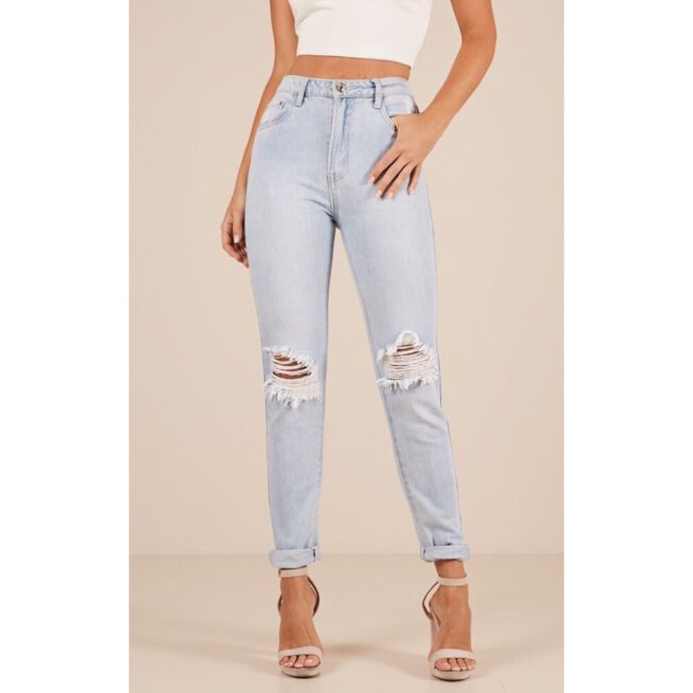 Melissa mum jeans in light wash SHOWPO